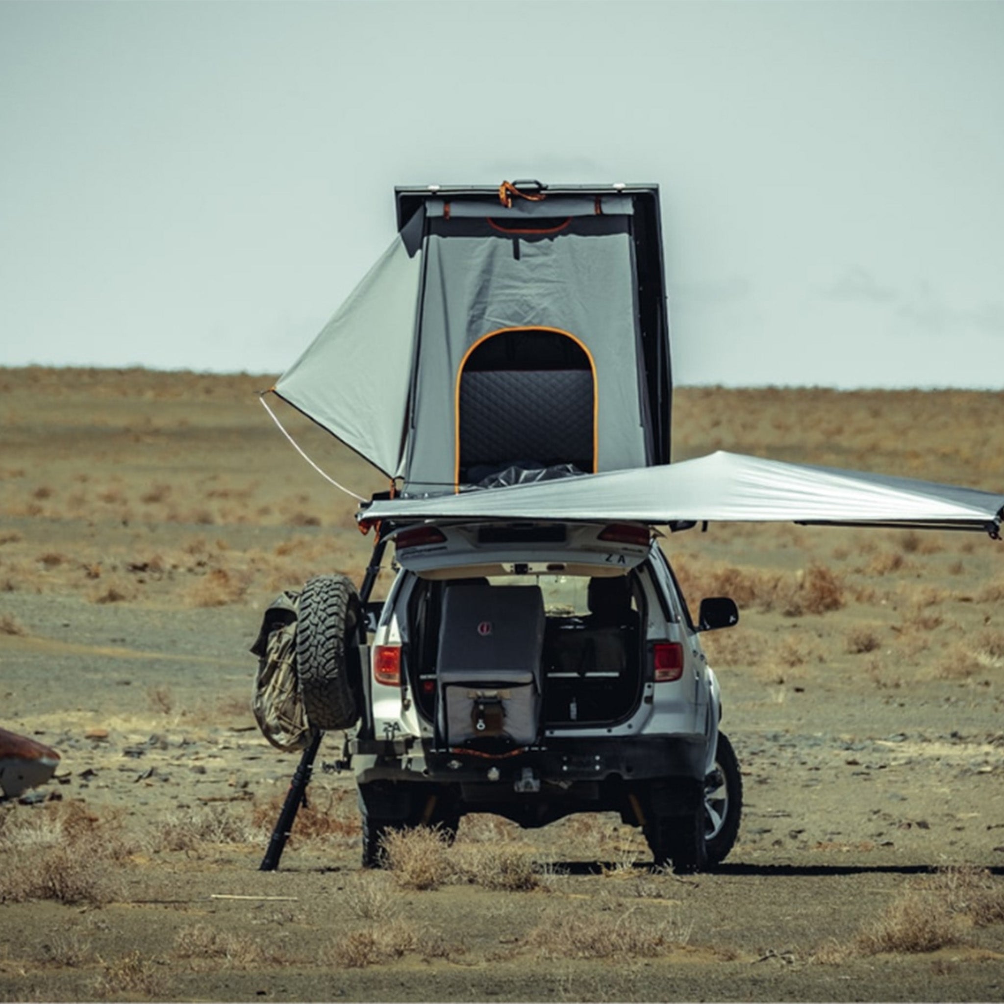 3-R ROOF TENT【Alu-Cab】【アルキャブ】 【ルーフトップテント