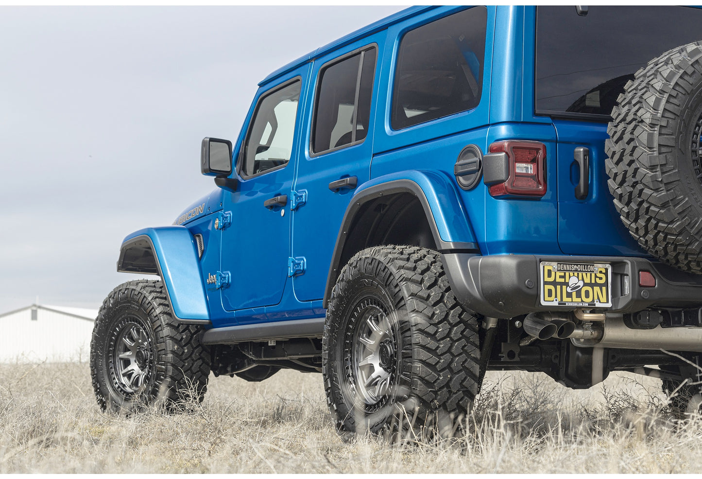 BLACK RHINO CALICO マットガンメタル/ブラックリップ 17インチアルミホイール 17X8.5 5H 127 +34 JKラングラー/JLラングラー/JTグラディエーター