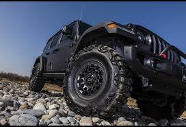 BLACK RHINO（ブラックライノ) FUJI マットガンメタル 17インチアルミホイール 17X8 5H 127 +38 JLラングラー/JKラングラー/JTグラディエーター