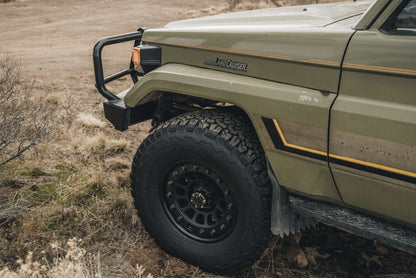 BLACK RHINO (ブラックライノ) OUTBACK マットブラック 17インチアルミホイール 17X8 5H 127 +32 JKラングラー/JLラングラー/JTグラディエーター