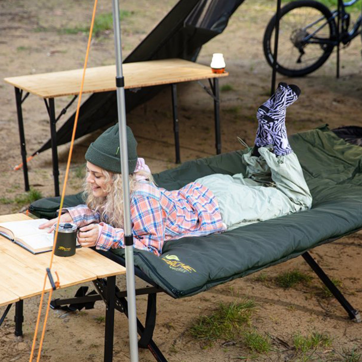 ECO SLEEPING BAG 1100【DARCHE】【ダーチ】 【寝袋】
