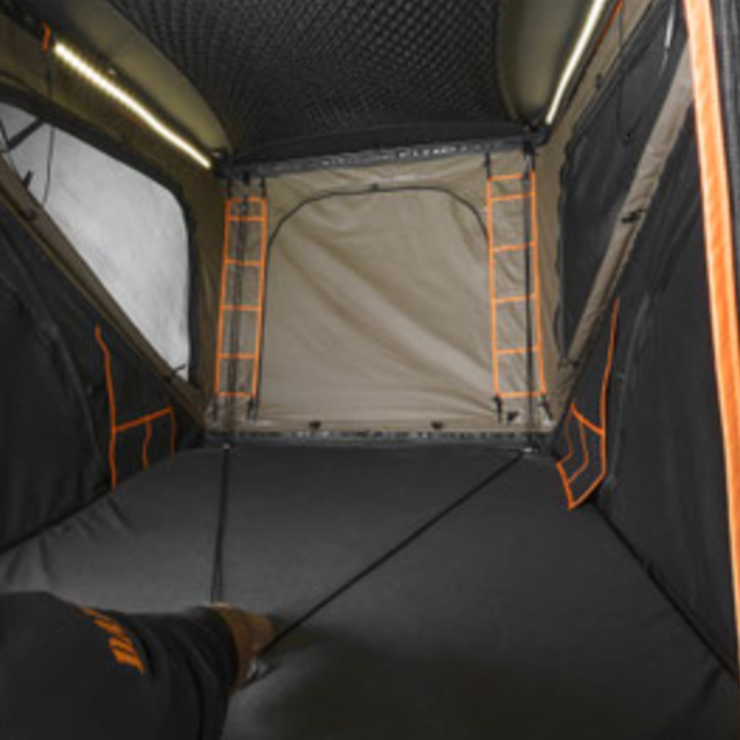 LIGHTRIZE1200【DARCHE】【ダーチ】 【HARD SHELL ROOF TENT】【ハードシェルルーフトップテント】