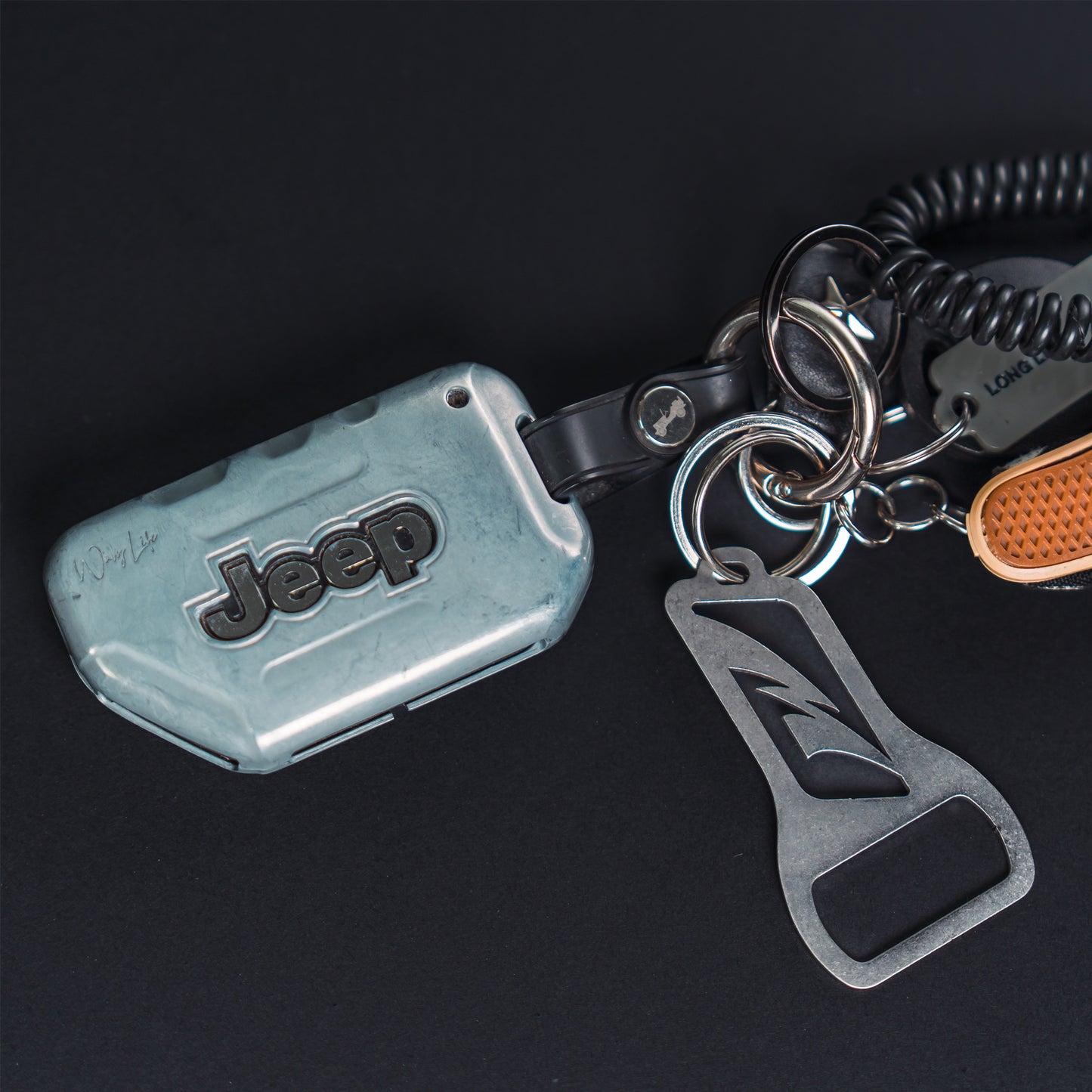 Motobilt Bottle Opener Key chain（MADE IN AMERICA）モトビルト ボトルオープナー機能付きキーホルダー