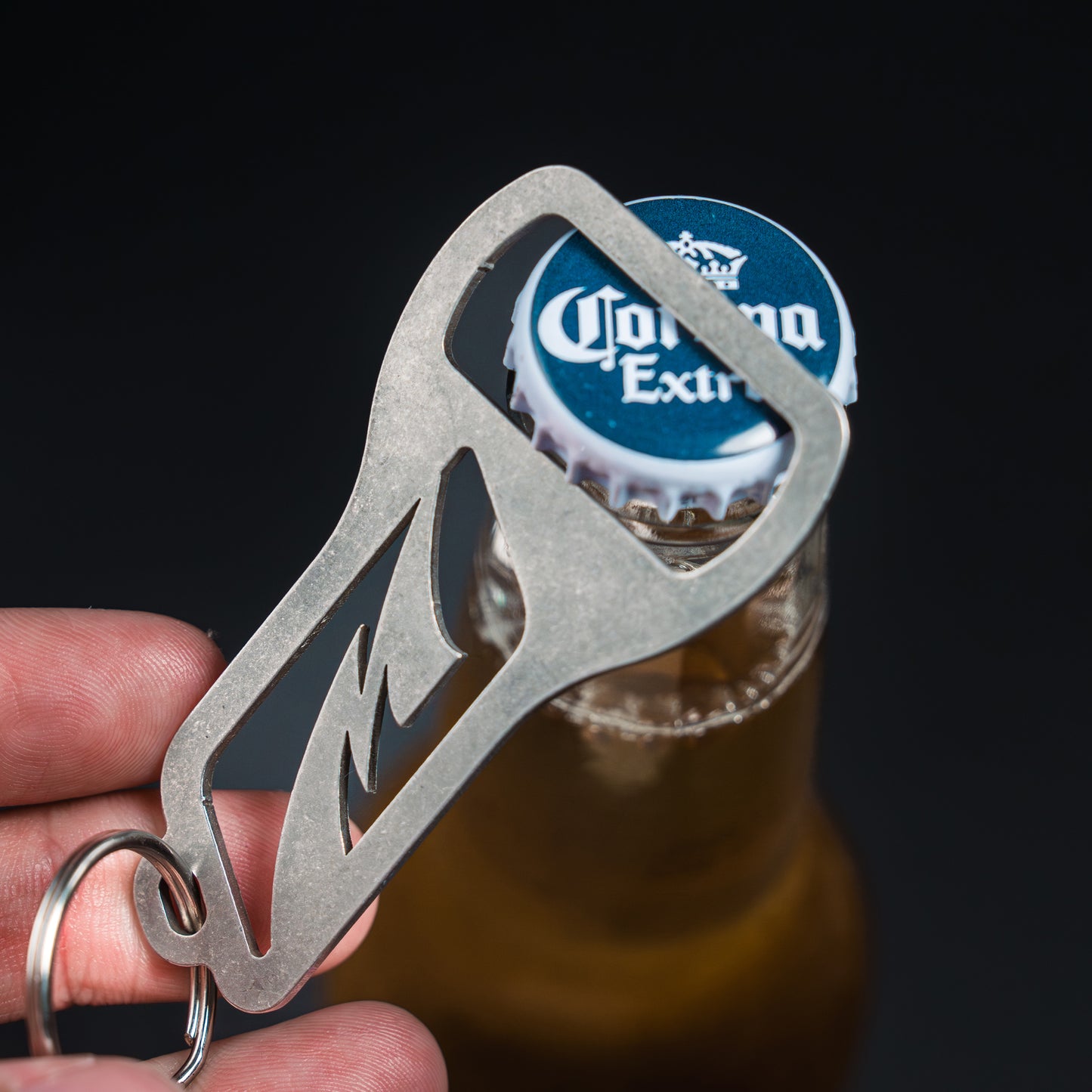 Motobilt Bottle Opener Key chain（MADE IN AMERICA）モトビルト ボトルオープナー機能付きキーホルダー