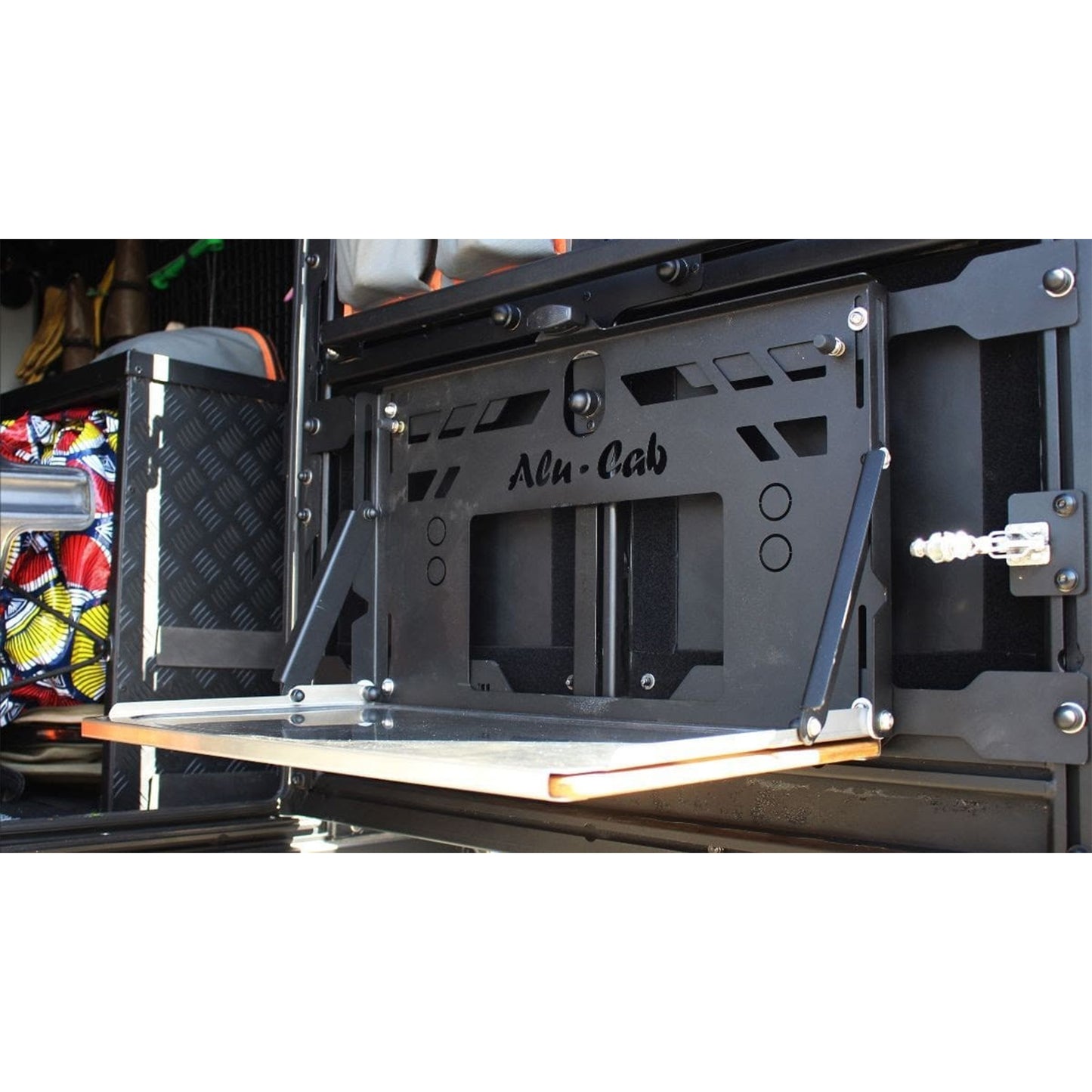 REAR DOOR DROP DOWN TABLE【Alu-Cab】【アルキャブ】【オーバーランド】